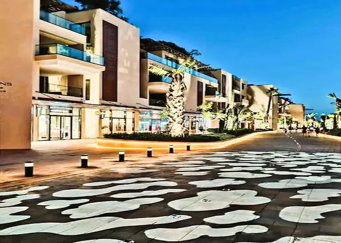 Sunny 2Bdr With Panoramic View - Next To Pestana Cr7 & M Avenue - Hivernage Garden